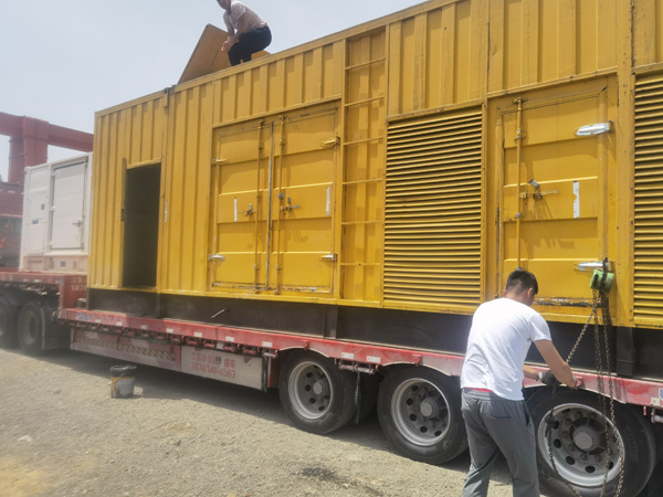 颍泉除了负载情况和发动机维护,还有哪些因素会影响 200kw 柴油发电机的油耗?