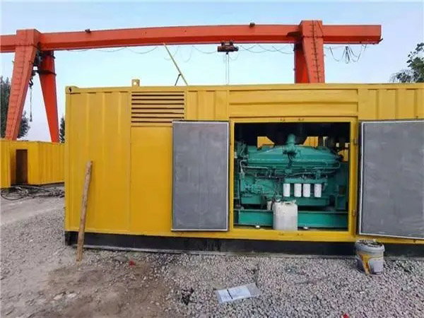 颍泉冬季低温环境下，500KW发电机组应该选择什么类型的启动电瓶？